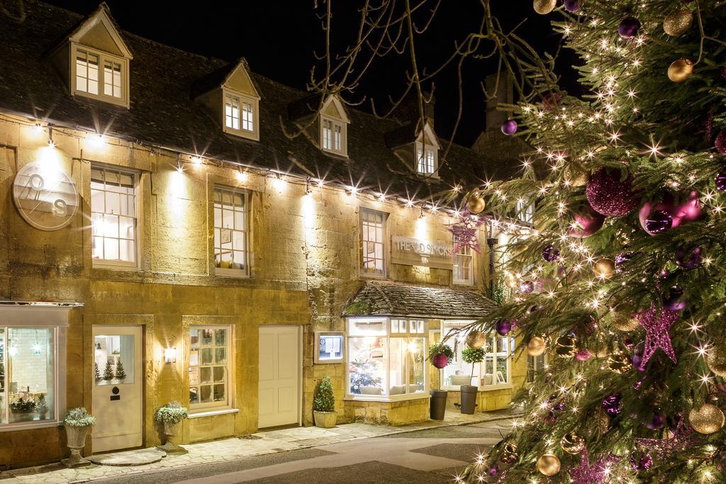 The Old Stocks Inn Stow-on-the-Wold Exterior photo